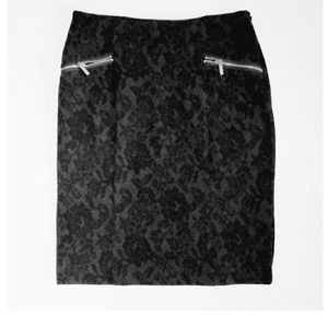 Michael Kors Black Patterned Skirt Zip Pockets
